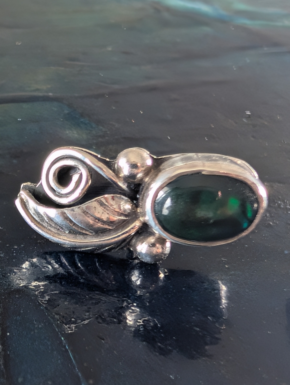 Vintage Native American Paua Shell Solid Sterling Silver Pierced Earrings - Picture 6 of 8